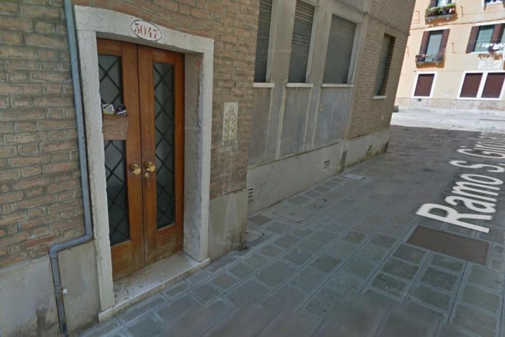 Casa Carla - Comodo Appartamento In Venice Cannaregio - 2 Camere Private Bagian luar foto